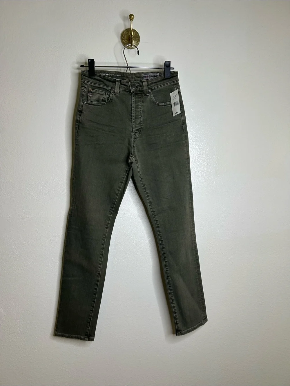 NWT AG Alexxis Slim Leg High Rise Vintage Fit Jean in Sulfur Green Size 26